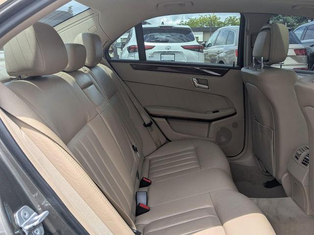 Photo of 2010 Pearl Beige Metallic Mercedes-Benz E-Class