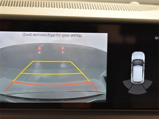 Photo of 2025 Steel Gray Kia Seltos