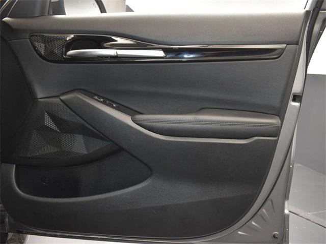 Photo of 2025 Steel Gray Kia Seltos