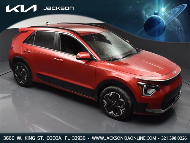 Photo of 2024 Runway Red Kia Niro EV