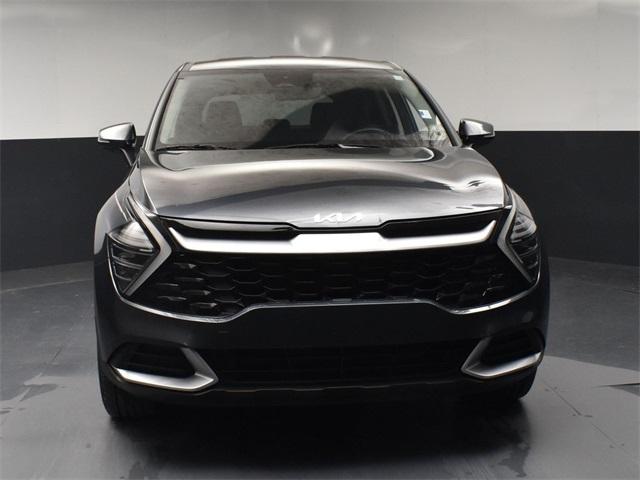 Photo of 2025 Gravity Gray Kia Sportage