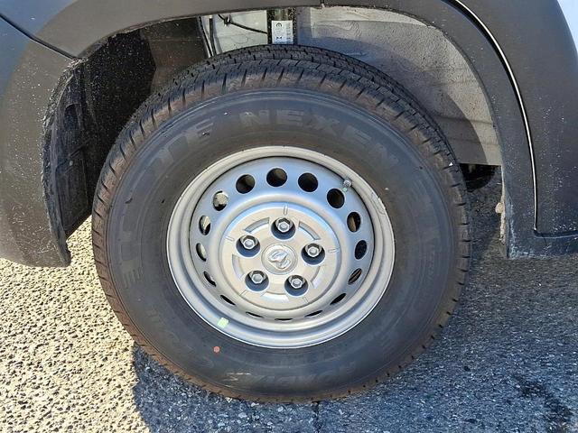 Photo of 2025 Bright White Clearcoat RAM ProMaster 2500