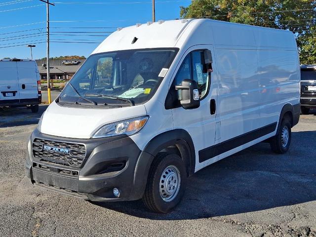 Photo of 2025 Bright White Clearcoat RAM ProMaster 2500
