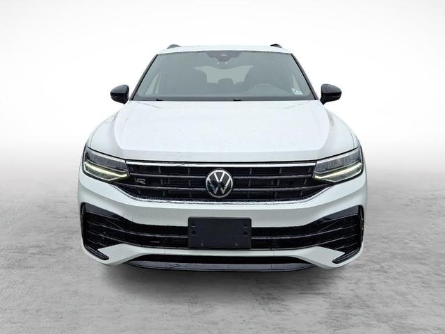 Photo of 2022 Oryx White Pearl Effect Volkswagen Tiguan