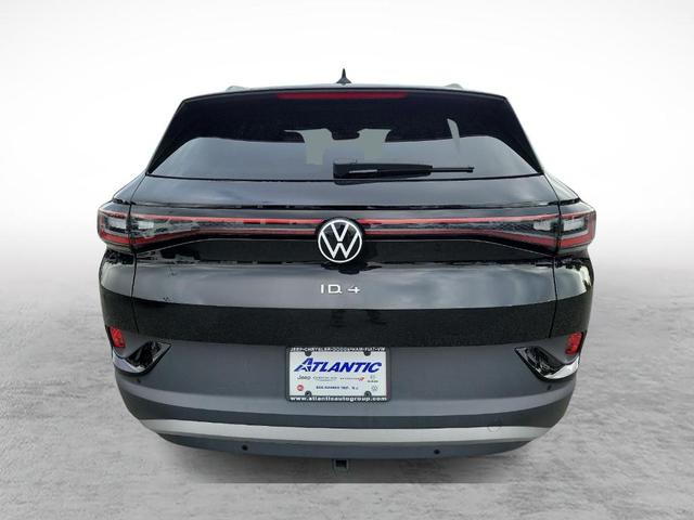 Photo of 2021 Mythos Black Volkswagen ID.4