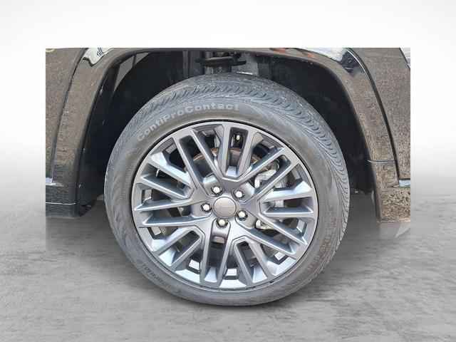Photo of 2022 Diamond Black Jeep Compass