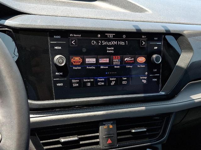 Photo of 2022 Deep Black Pearl Effect Volkswagen Taos