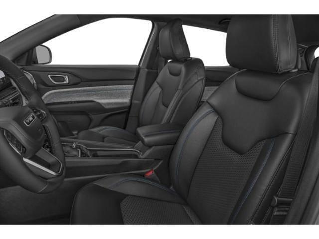 Photo of 2026 Diamond Black Jeep Compass