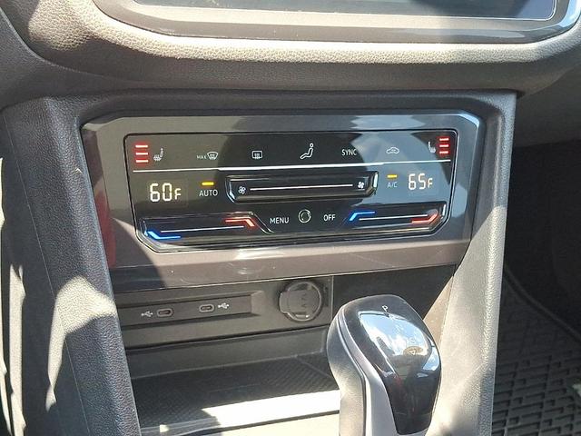 Photo of 2023 Platinum Gray Metallic Volkswagen Tiguan