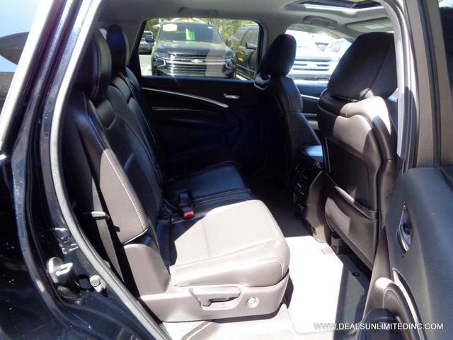 Photo of 2019 Majestic Black Pearl Acura MDX