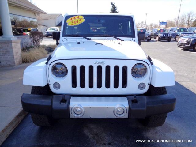 Photo of 2015 Bright White Clearcoat Jeep Wrangler Unlimited