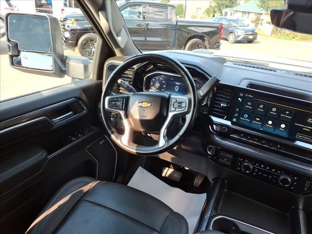 Photo of 2024 Summit White Chevrolet Silverado 3500