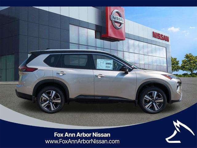 Photo of 2025 2t Chpn Blk Roo Nissan Rogue