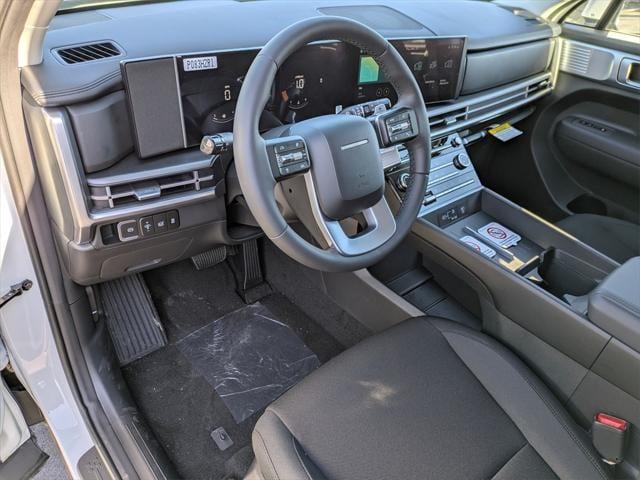 Photo of 2025 White Hyundai SANTA FE