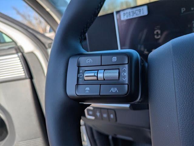 Photo of 2025 White Hyundai SANTA FE