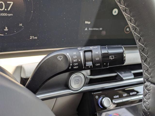 Photo of 2025 Red Hyundai TUCSON