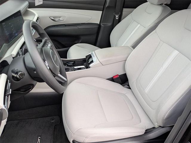 Photo of 2025 Phantom Black Hyundai TUCSON
