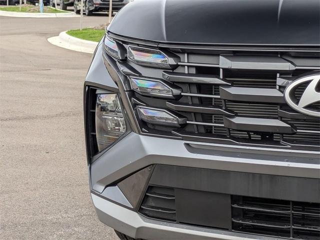 Photo of 2025 Phantom Black Hyundai TUCSON
