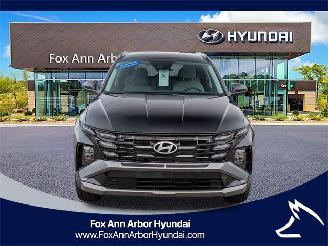 Photo of 2025 Phantom Black Hyundai TUCSON