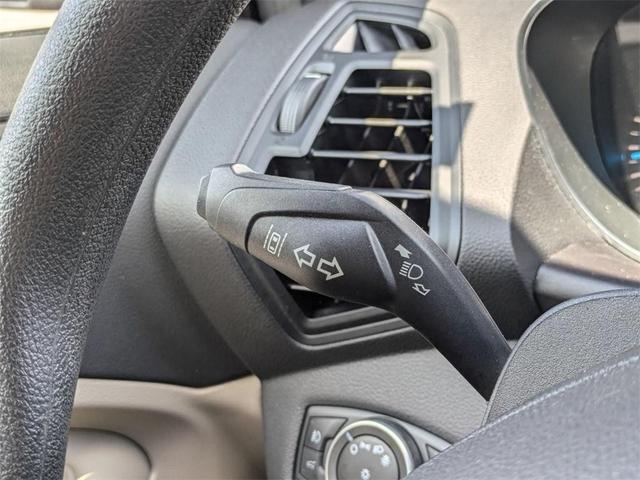 Photo of 2019 Sedona Red Ford Escape