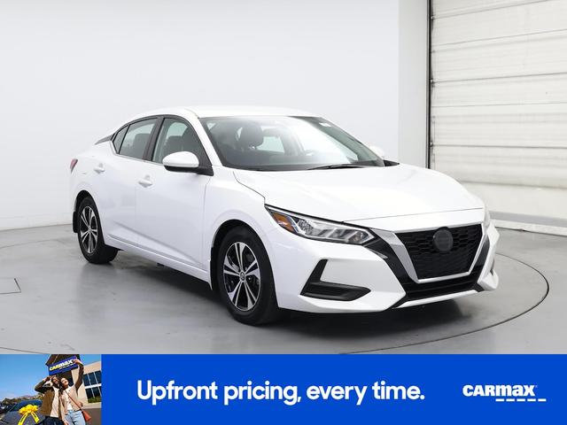 Photo of 2023 White Nissan Sentra