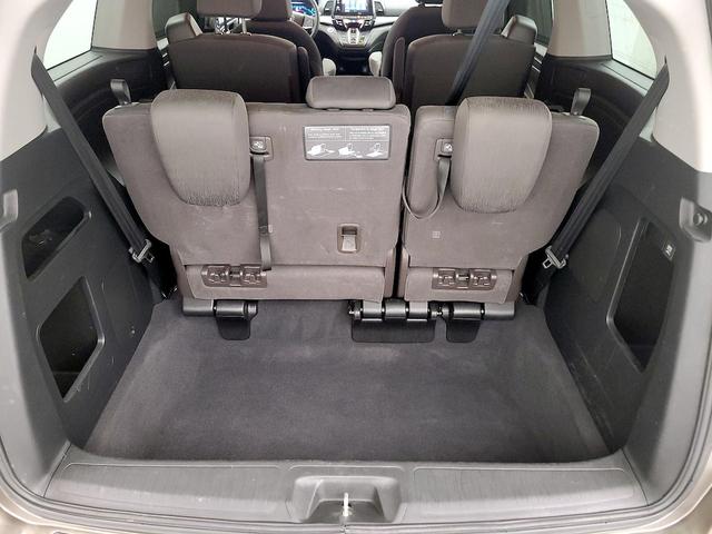 Photo of 2022 Gray Honda Odyssey