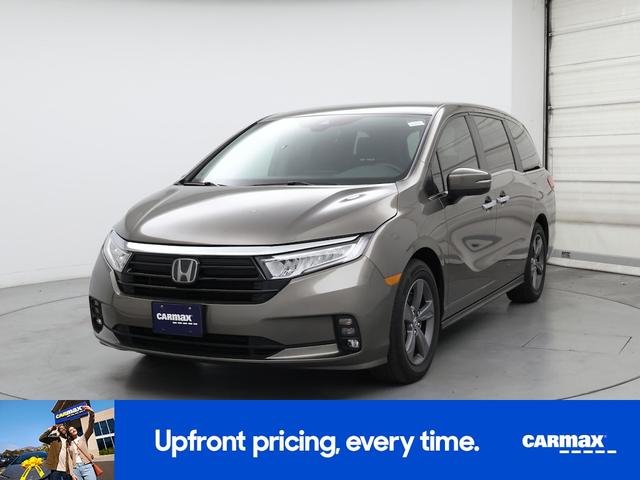 Photo of 2022 Gray Honda Odyssey