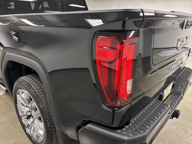 Photo of 2026 Onyx Black GMC Sierra 1500