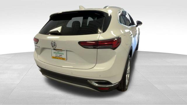 Photo of 2021 Summit White Buick Envision