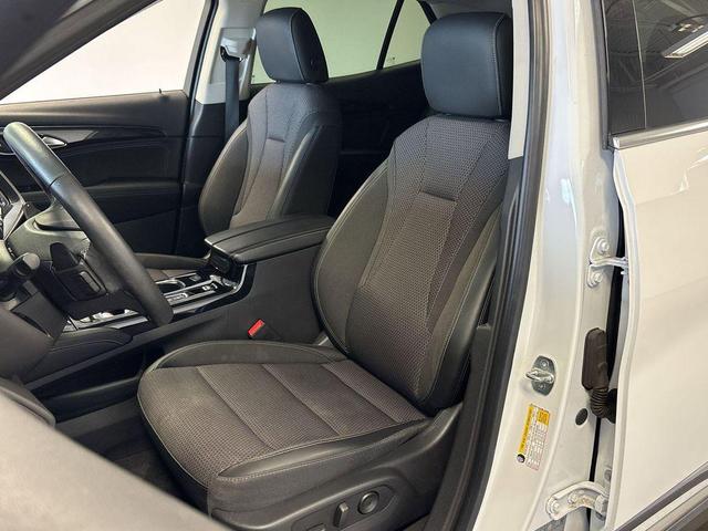 Photo of 2021 Summit White Buick Envision