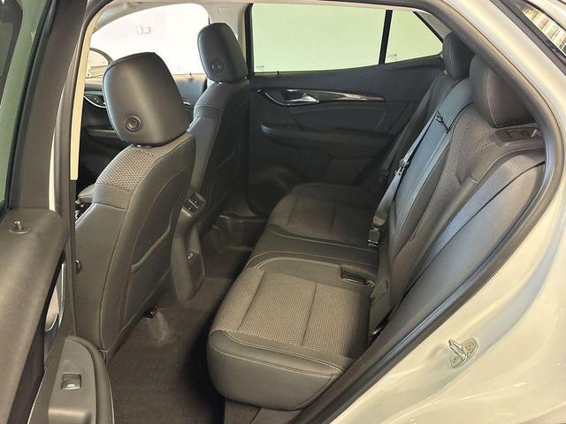 Photo of 2021 Summit White Buick Envision