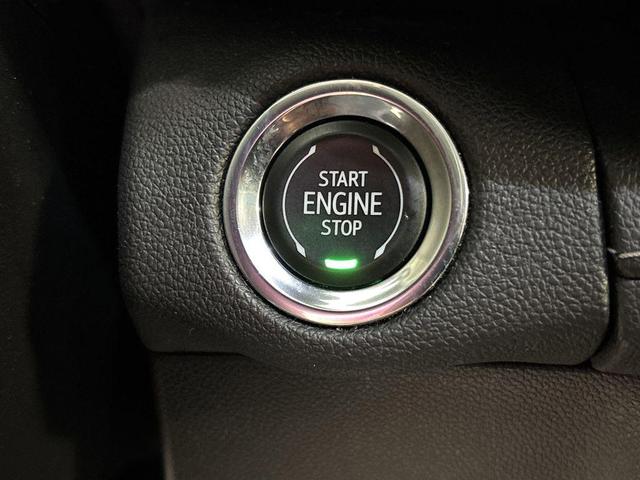 Photo of 2021 Summit White Buick Envision
