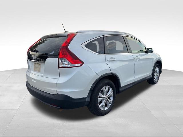 Photo of 2013 White Diamond Pearl Honda CR-V