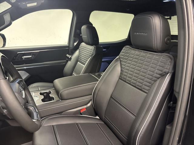Photo of 2025 Onyx Black GMC Sierra EV