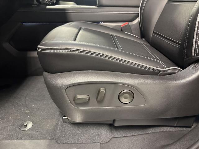 Photo of 2025 Onyx Black GMC Sierra EV