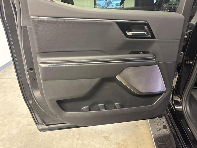 Photo of 2025 Onyx Black GMC Sierra EV