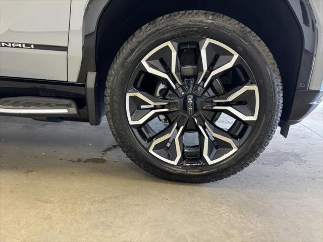 Photo of 2025 Thunderstorm Gray GMC Sierra EV