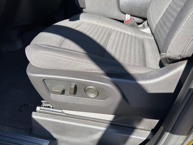 Photo of 2024 Onyx Black GMC Sierra 1500