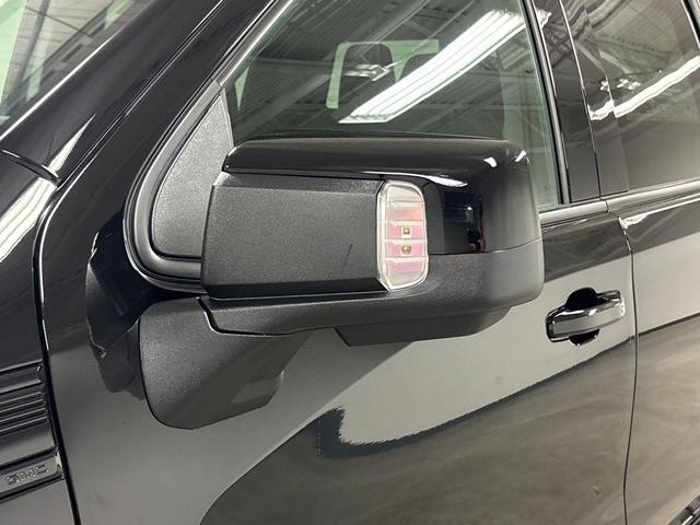 Photo of 2026 Onyx Black GMC Sierra 1500