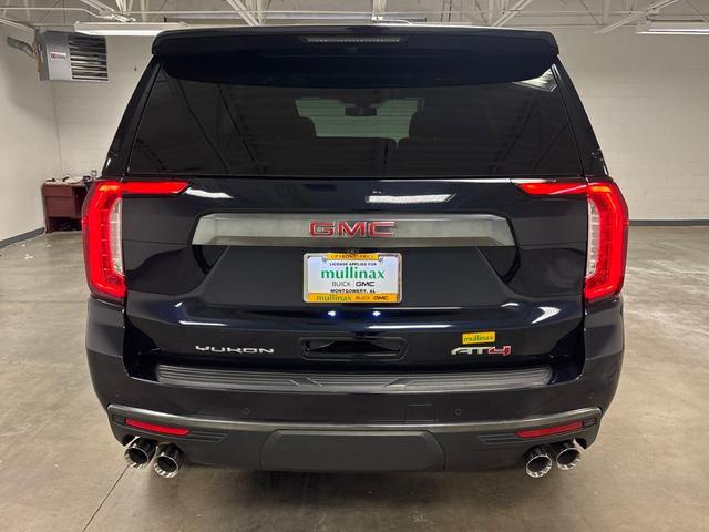 Photo of 2022 Midnight Blue Metallic GMC Yukon