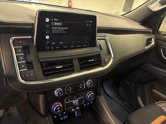 Photo of 2022 Midnight Blue Metallic GMC Yukon