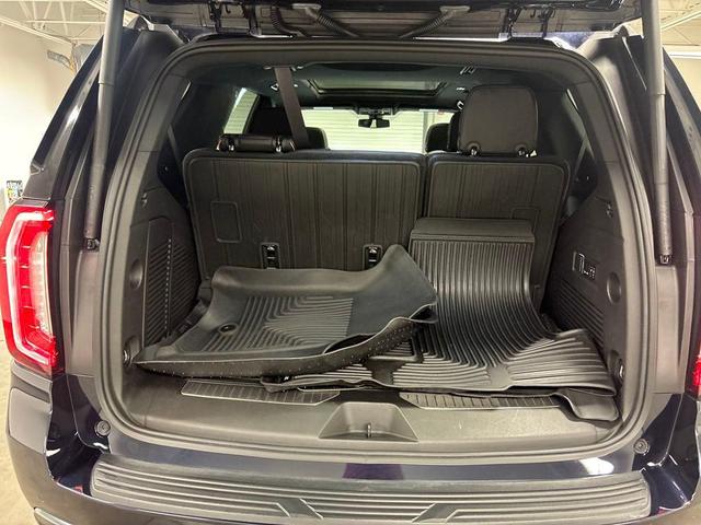 Photo of 2022 Midnight Blue Metallic GMC Yukon