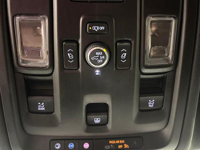 Photo of 2022 Midnight Blue Metallic GMC Yukon