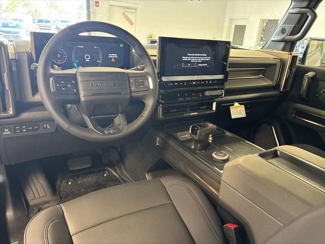 Photo of 2025 Void Black GMC HUMMER EV Pickup