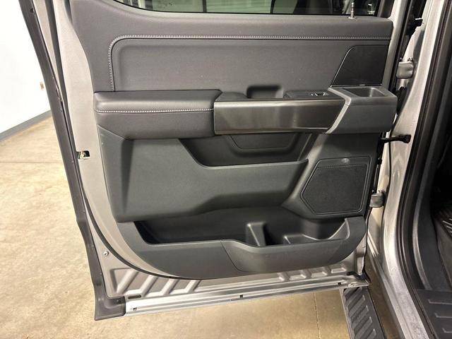 Photo of 2021 Iconic Silver Metallic Ford F-150