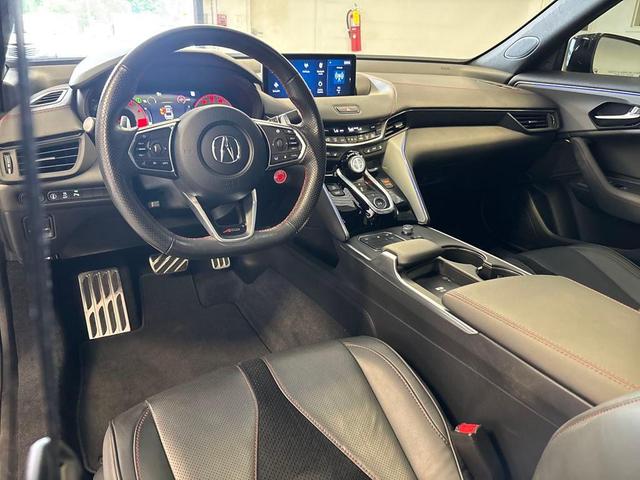 Photo of 2023 Modern Steel Metallic Acura TLX