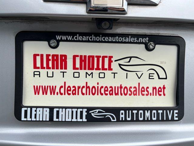 Photo of 2016 Silver Ice Metallic Chevrolet Trax