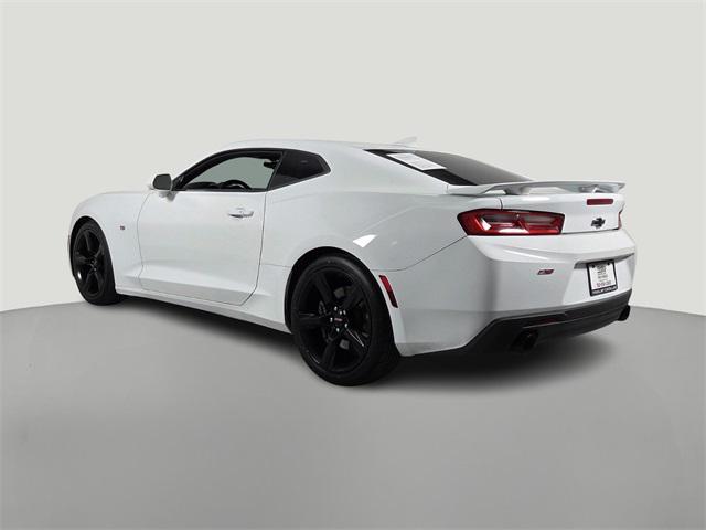 Photo of 2016 Summit White Chevrolet Camaro