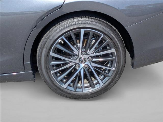 Photo of 2025 Cloudburst Gray Lexus ES 300h