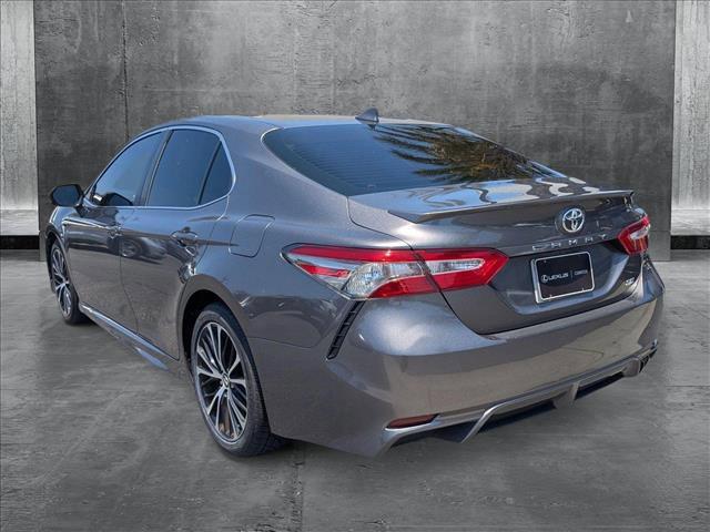 Photo of 2019 Predawn Gray Mica Toyota Camry